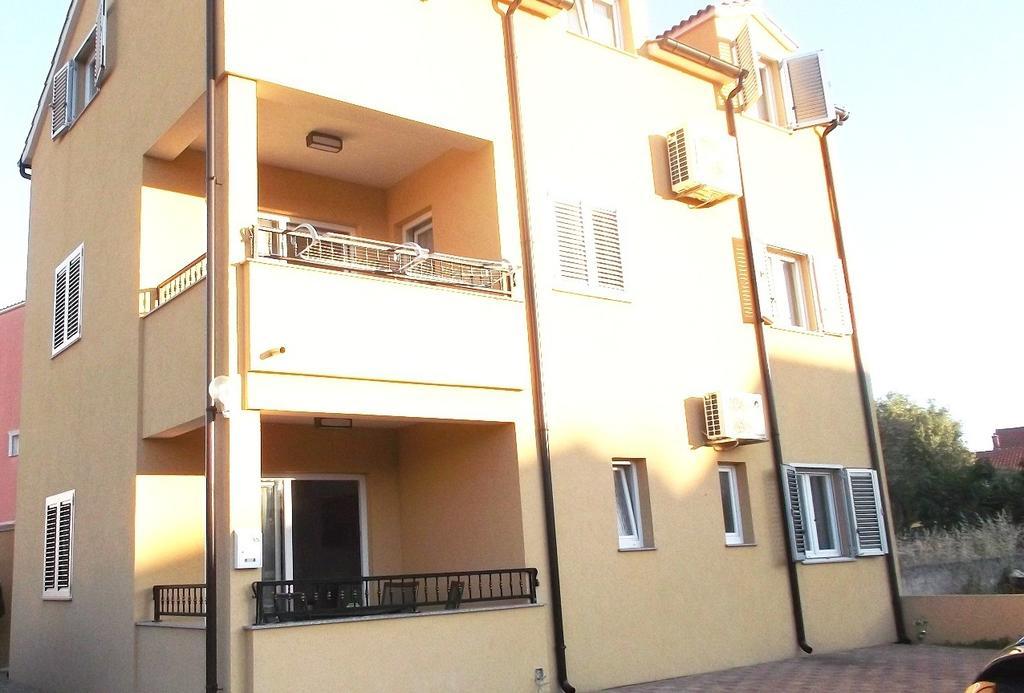 Apartments Horvat Vodice Esterno foto